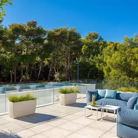 Viktoria Holiday home Pakostane